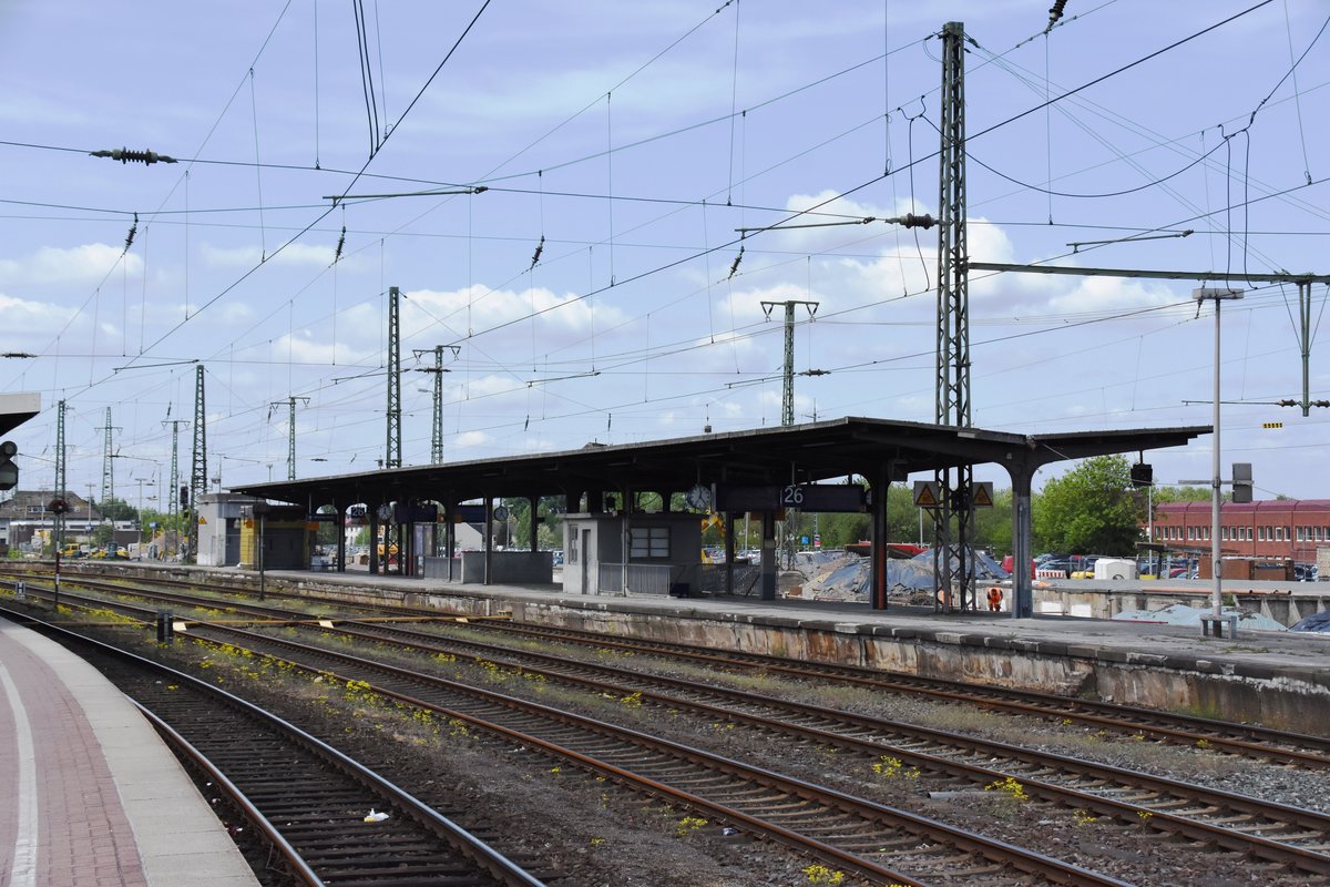 DORTMUND, 03.05.2018, auf dem nördlichsten Bahnsteig wird z.Z. gebaut