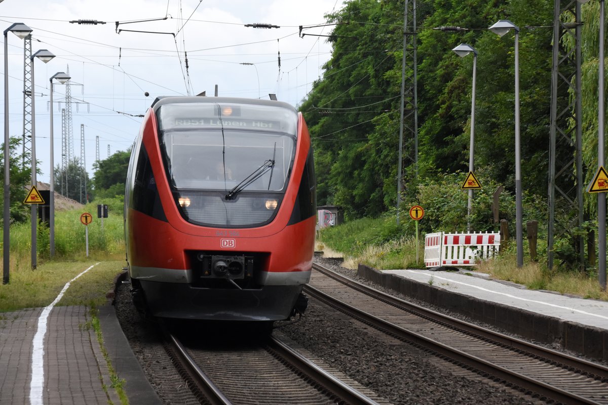 DORTMUND, 13.06.2018,643 564 als RB 51 nach Lünen Hbf bei der Einfahrt in den Bahnhof Kirchderne