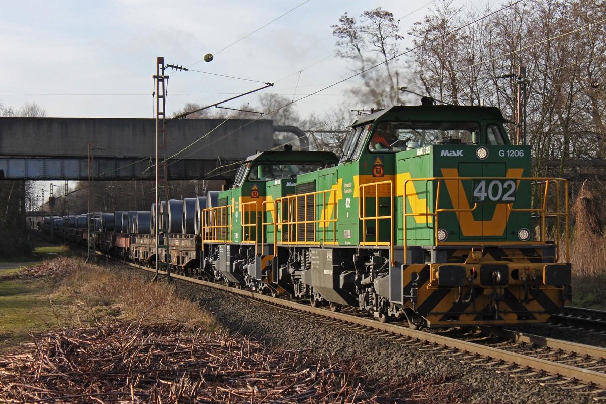 Dortmunder Eisenbahn 402 und 401 zogen am 7.1.14 einen Koilzug durch Bottrop-Welheim.