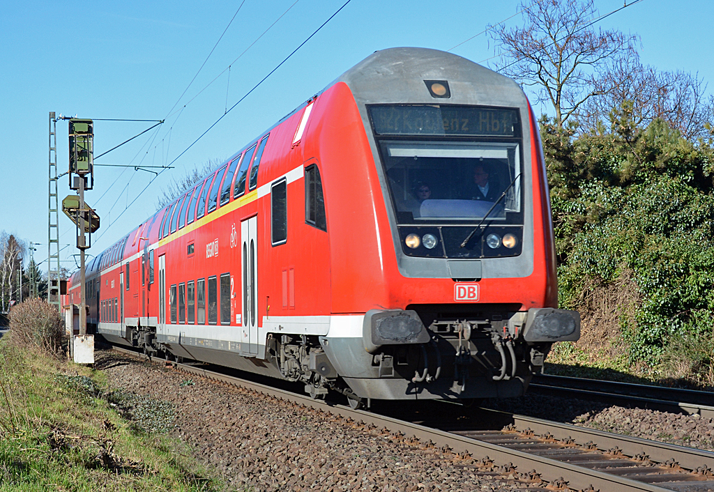 Dosto-Steuerwagen RB27 nach Koblenz durch Bonn-Beuel - 12.02.2014