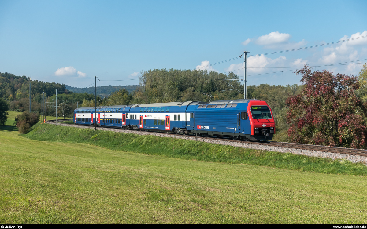 DPZ mit Re 450 065  Bonstetten  als S9 Schaffhausen - Uster am 25. September 2017 bei Lottstetten.