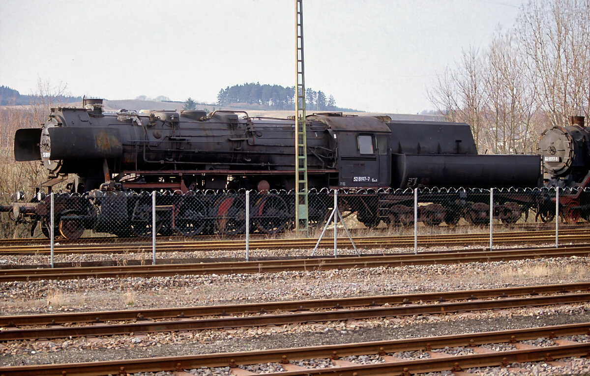 DR-Rekolok 52 8197 am 08.01.1992 im Dampflokmuseum Hermeskeil.