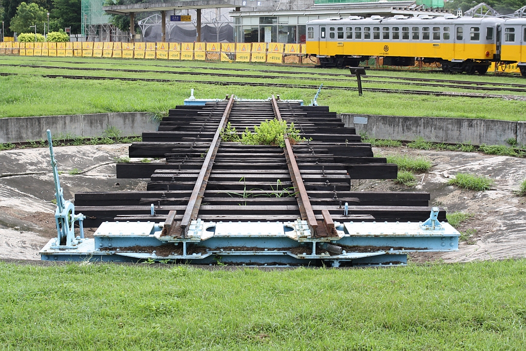 Drehscheibe in der alten, aufgelassenen Taitung Station am 09.Juni 2014.