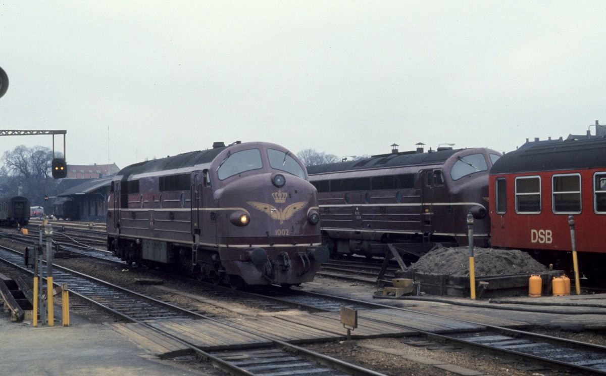 DSB Mx 1002 Helsingør am 23. Dezember 1974.