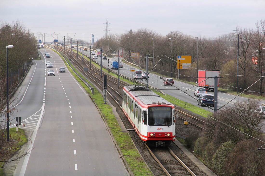 DSW21-Triebwagen 352 // Dortmund Hafen // 5. Februar 2021 