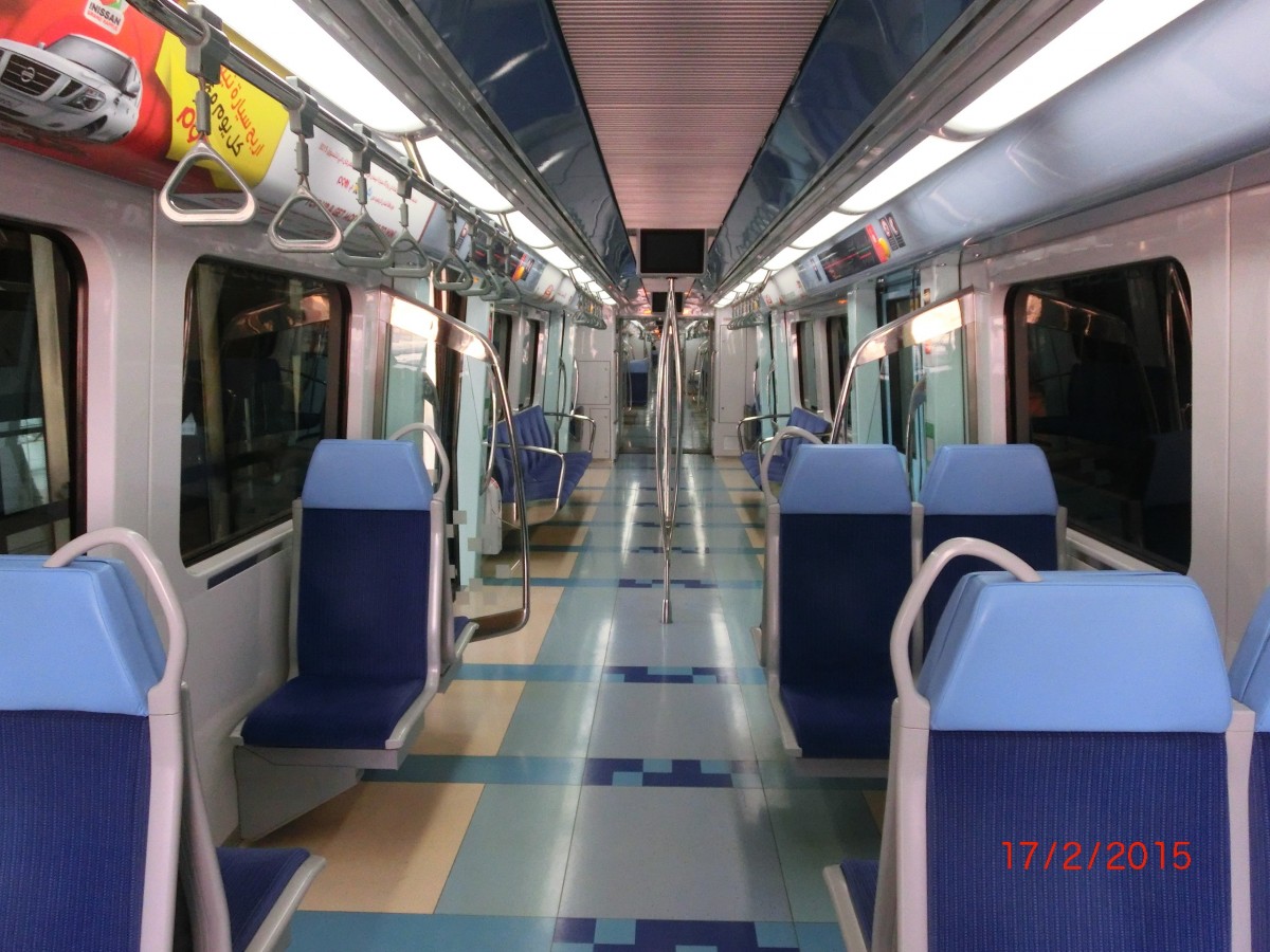 Dubai Metro Grüne Linie in der Endhaltestelle Creek , 17.02.2015