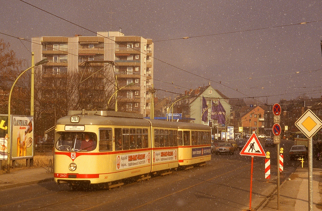 Düsseldorf 2401, Unterrath, 23.02.1987.
