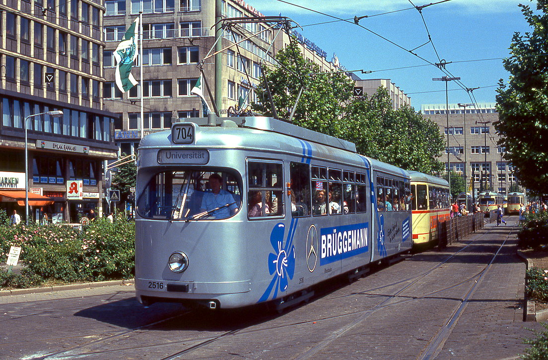 Düsseldorf 2516 + 1700, Konrad Adenauer Platz, 24.05.1993.
