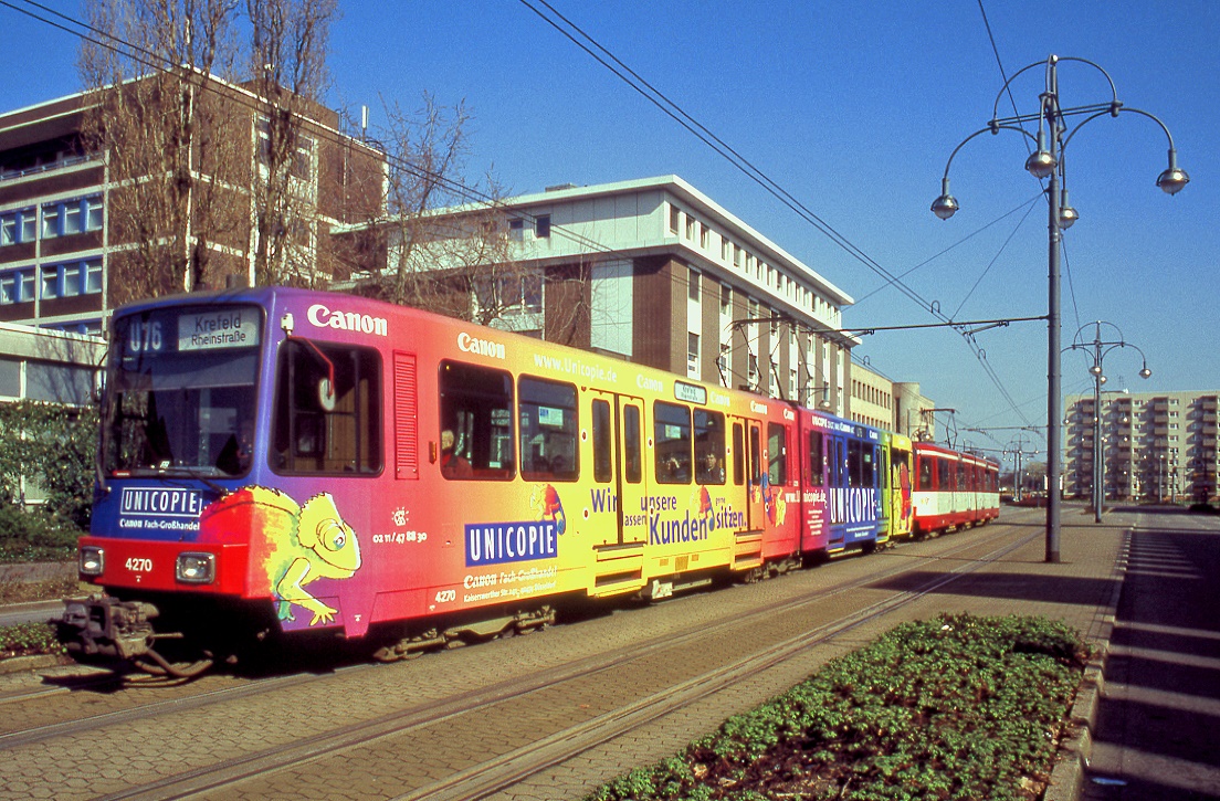 Düsseldorf 4270 + 4273, Krefeld Hansastraße, 11.03.1999.