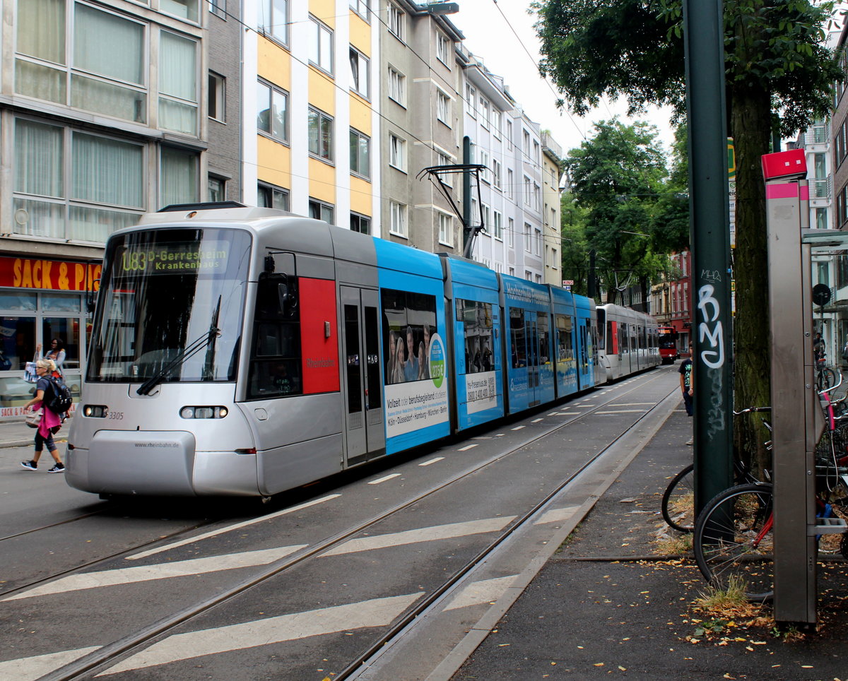 Düsseldorf Rheinbahn Stadtbahnlinie U83 (NF8U 3305) Brunnenstraße / Ludwig-Hammers-Platz (Hst. D-Bilk) am 28. Juli 2016.