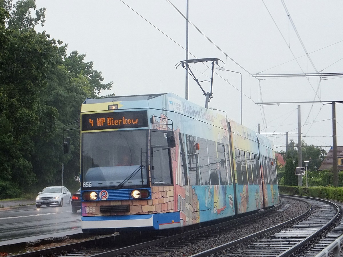 DUEWAG 6N1 NR. 656 der RSAG in Rostock am 30.07.2014