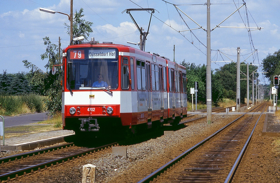 Duisburg 4702, Kaiserswerth, 12.07.1987.
