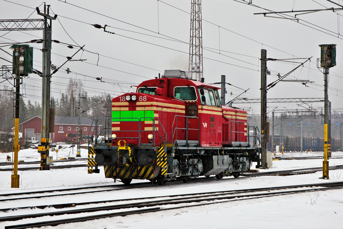 Dv 12 1868 im Grenzbahnhof Vainikkala.Bild vom 29.1.2016