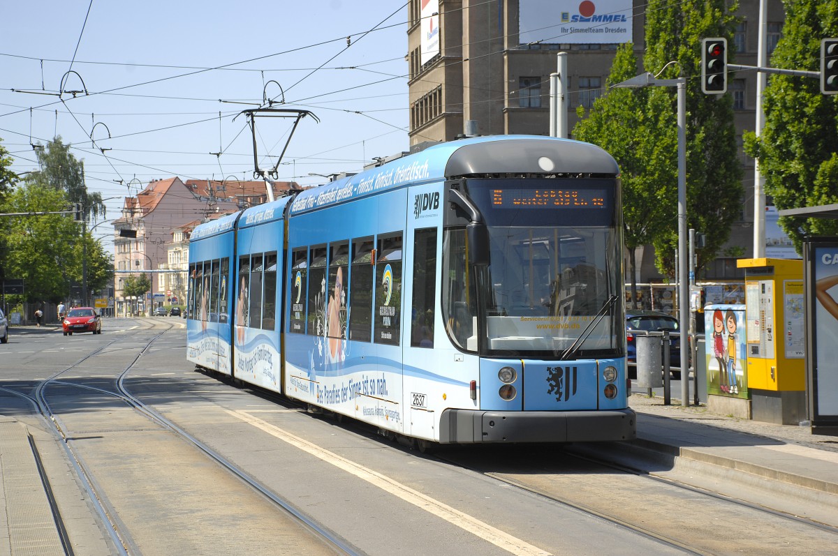 DVB 2637 in der Schweriner Straße, Dresden.


Aufnahmedatum: 7. Juni 2014.