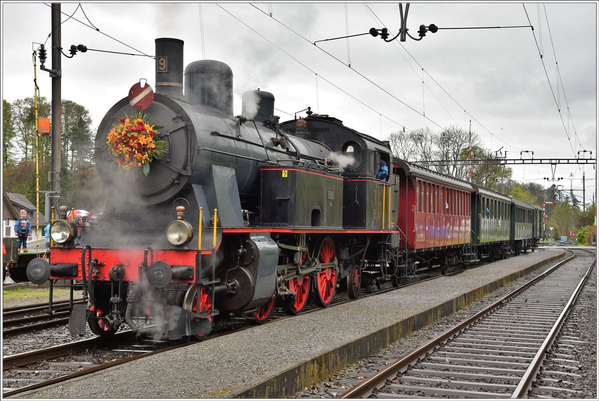 DVZO erster Betriebstag der Saison 2017. Zwischenhalt in Bäretswil. (07.05.2017)