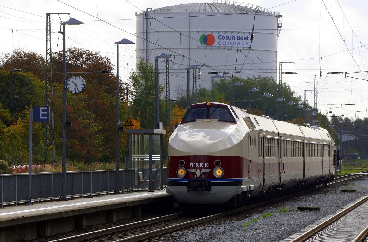 DZ 93506 von Dresden nach Putbus | 95 80 0 675 019-3 D-SVTG | VT 18.16.10 | VTa 18.16.10 |  hier: Anklam | Oktober 2026