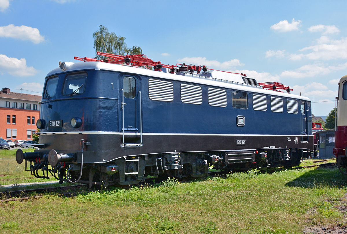 E 10 121 im DB-Museum Koblenz-Lützel - 19.07.2016