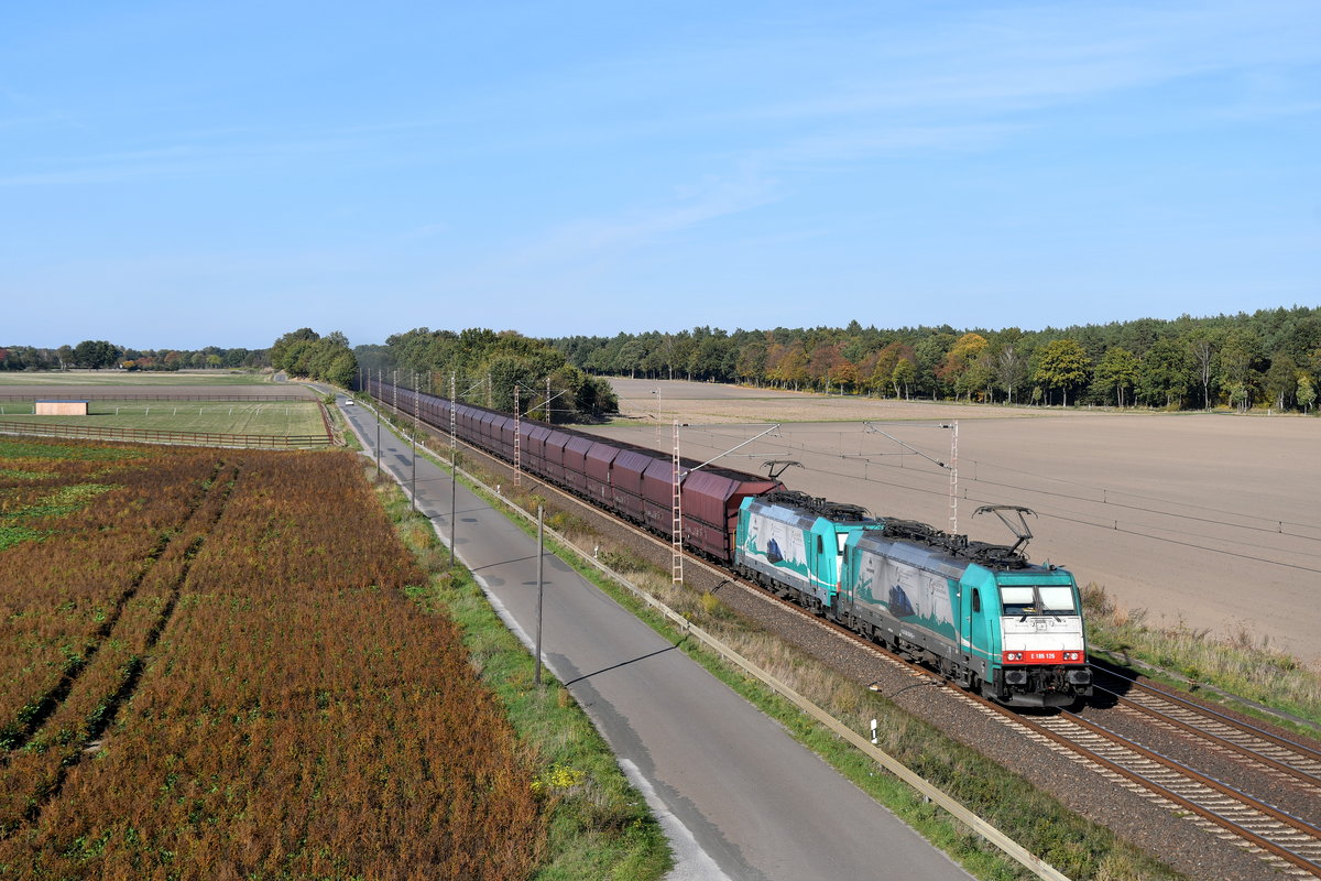 E 186 126 + E 186 247 mit einem Kohlezug am 12.10.2018 bei Burgdorf