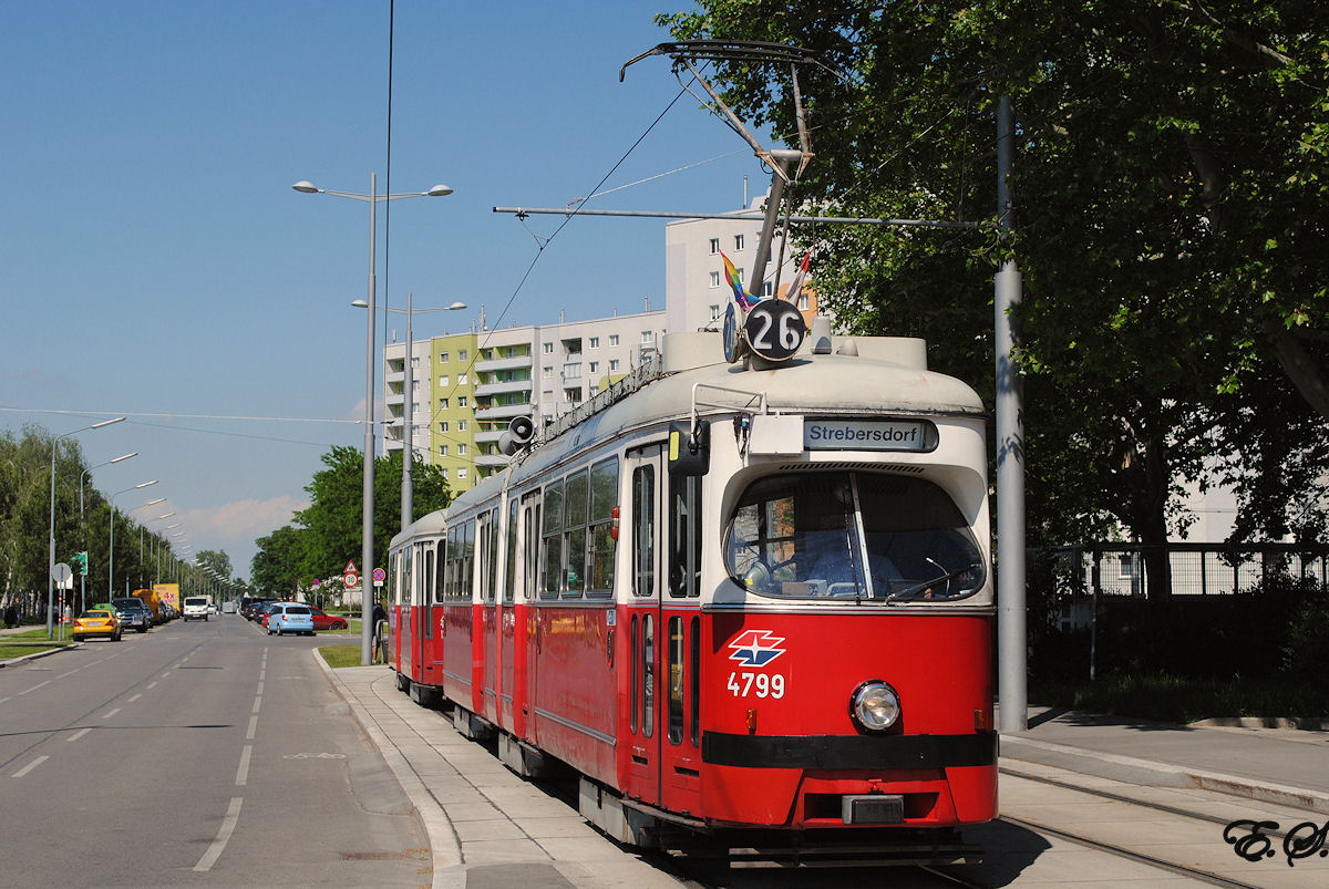 E1 4799 + c4 1304, Ziegelhofstraße. (21.05.2014)