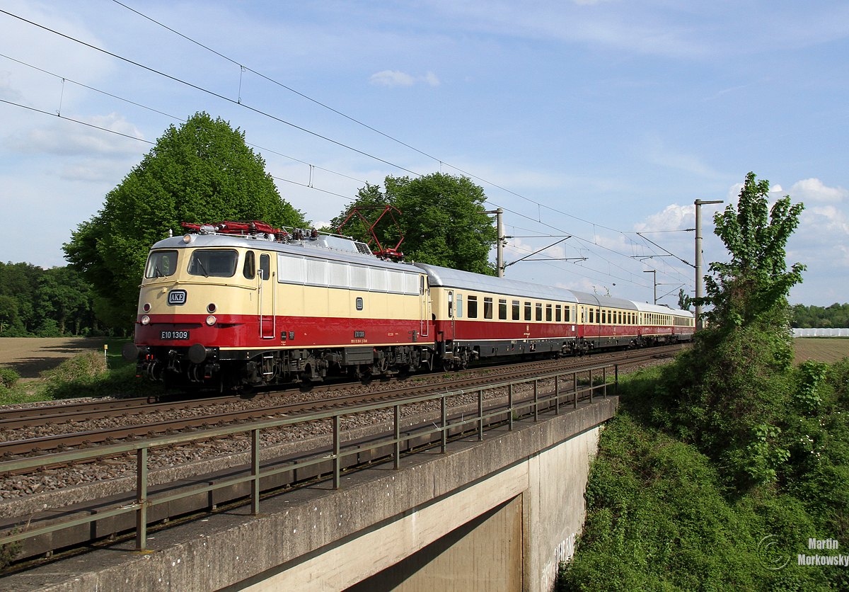 E10 1309 bei Brühl am 11.05.2016