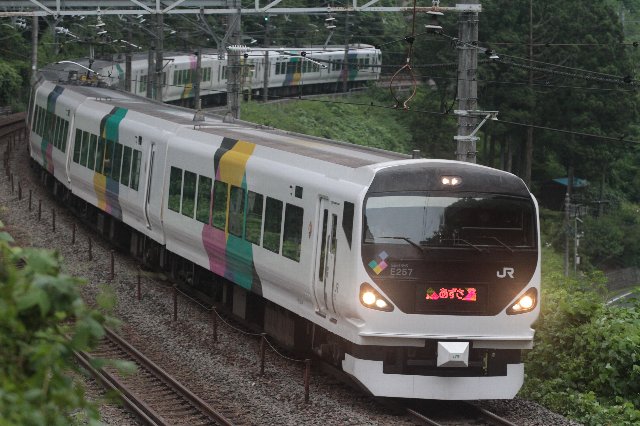 E257 :Electoric-Car. JR-East Chuou-Line.Series E257 Special Express Electoric Car  AZUSA-3  in Ura-Takao,Tokyo,Japan 09.AUGUST.2014

ETC: http://jnref5861.at.webry.info/
