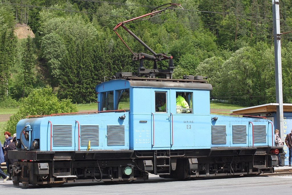 E3 am 17.Mai 2014 im Bf. Mixnitz Lokalbahn.