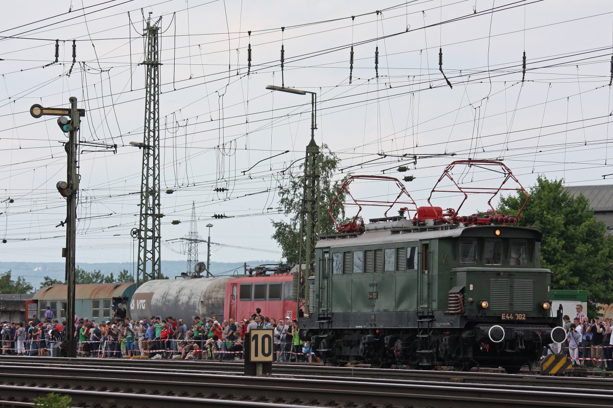 E44 002 am 8.6.13 bei der Lokparade in Koblenz-Ltzel.