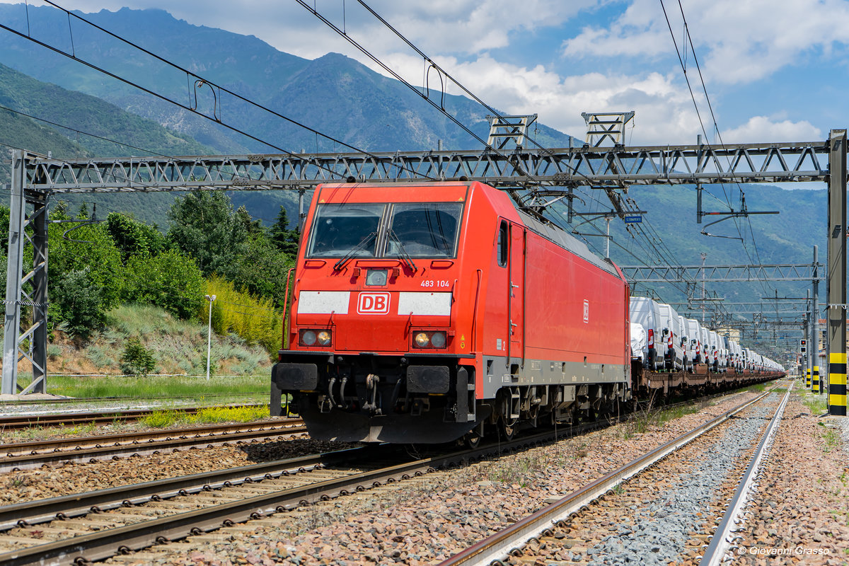 E483F 104 DB CARGO ITALIA - BUSSOLENO 30/05/2020