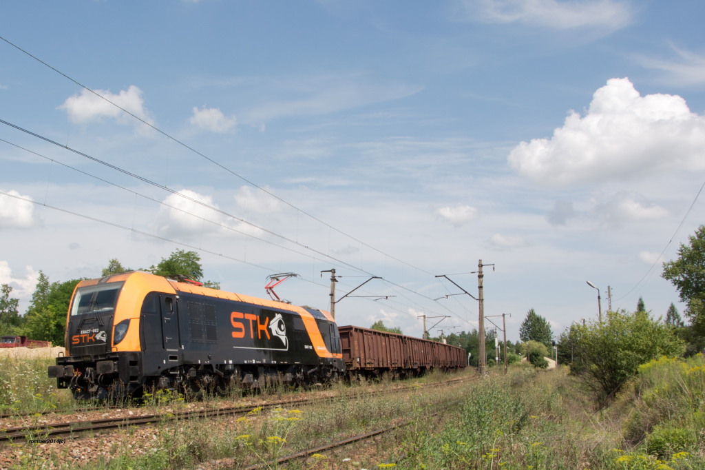 E6ACT- 002 DRAGON neue polnische E-loks aus Newag mit tschechischen Wagen in Libiąż Bei Kraków(Krakau)am 26.07.2014.