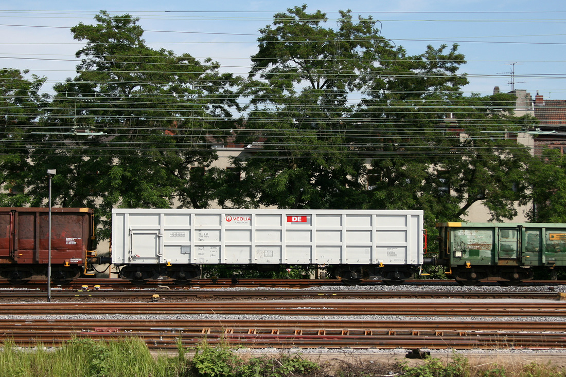 Eaos der Dortmunder Eisenbahn, abgelichtet im Bereich des Güterbahnhofs Köln-Kalk Nord am 17. Juni 2009.
