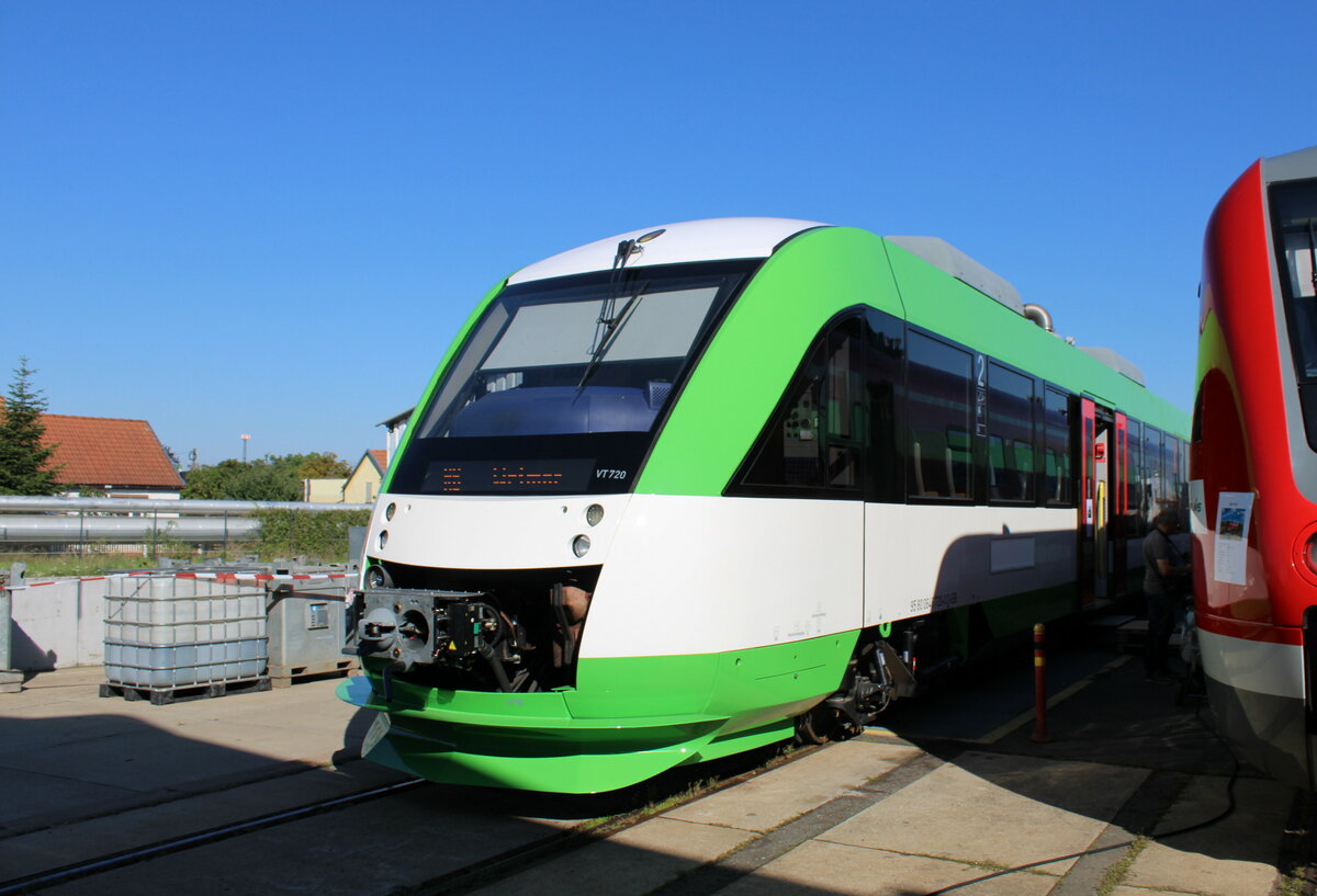 EB VT 720 (95 80 0648 7200 DEIB) am 16.09.2023 beim Tag der offenen Tür bei der Erfurter Bahn