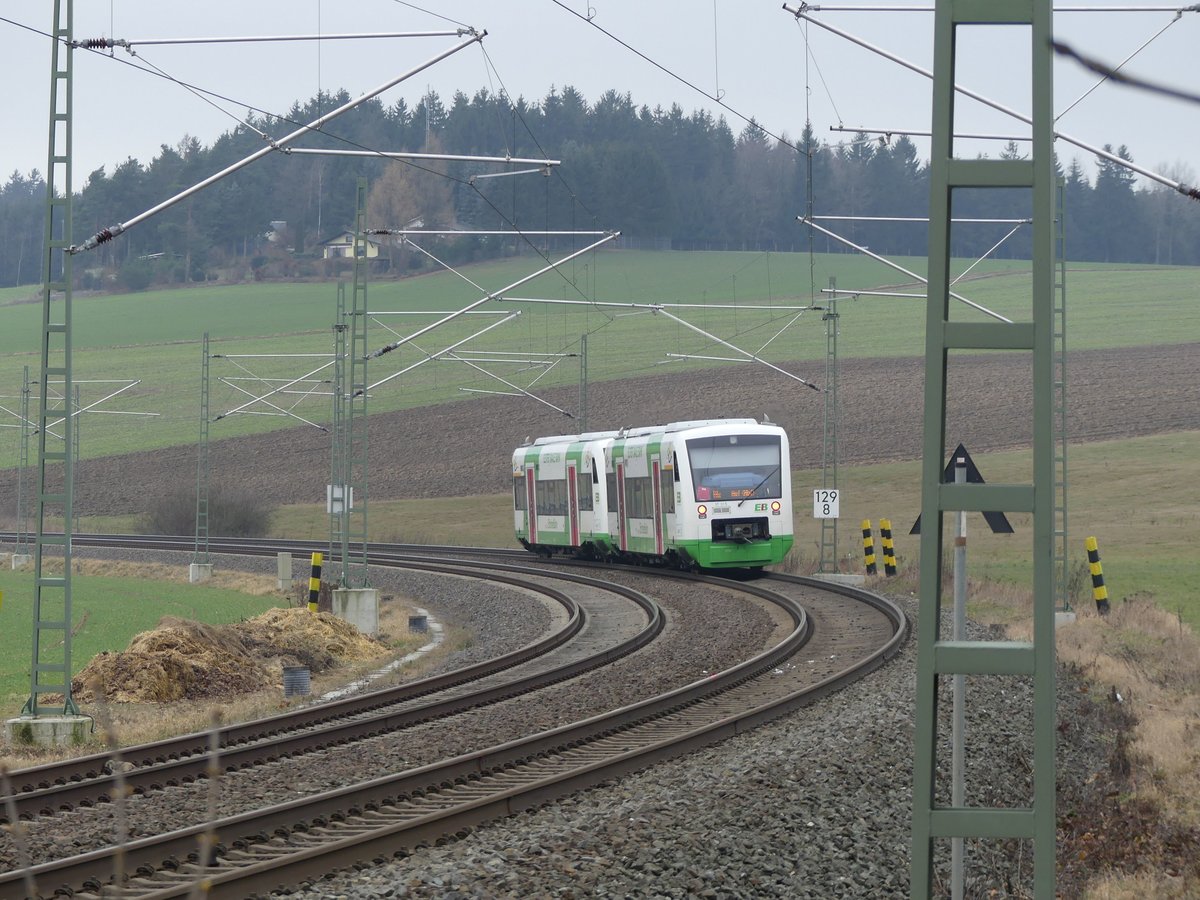 EB VT??? und VT315 auf dem Weg nach Hof in Drochaus.09.12.2016.