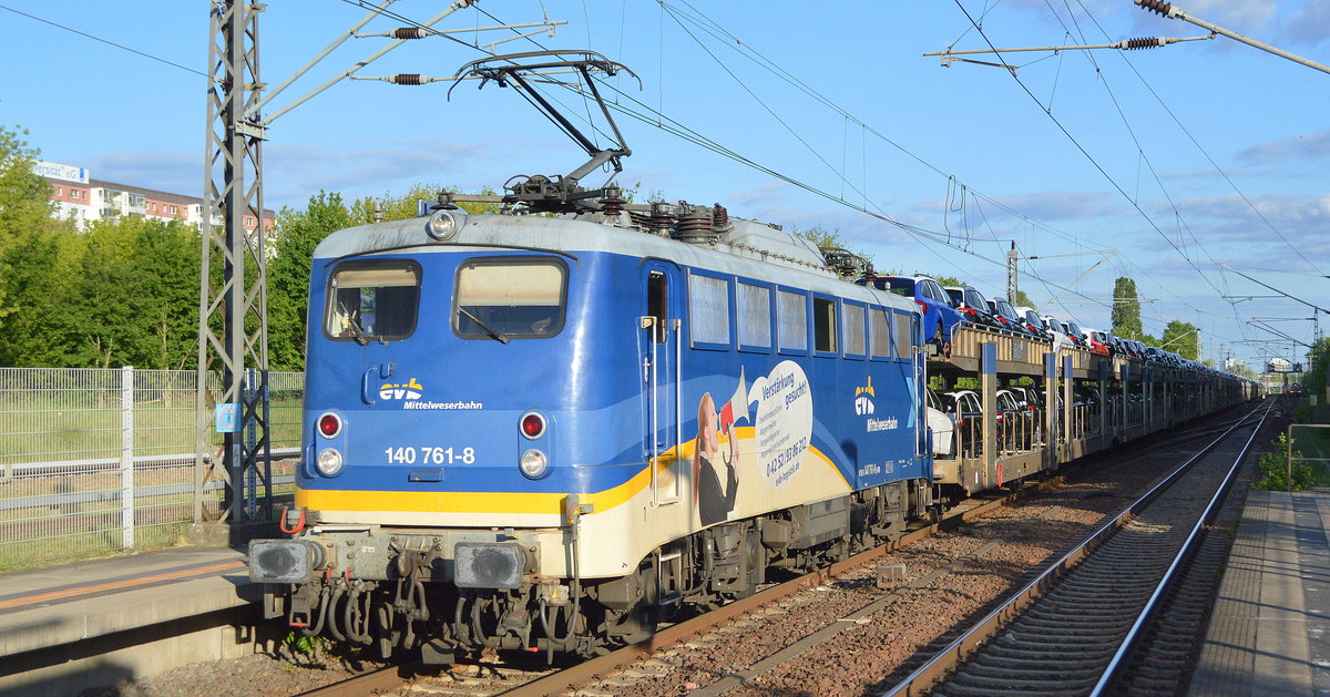 ebb  140 761-8  (NVR: 91 80 6 140 761-8 d_EVB ) mit PKW-Transportzug am 14.05.20 Bf. Berlin-Hohenschönhausen.