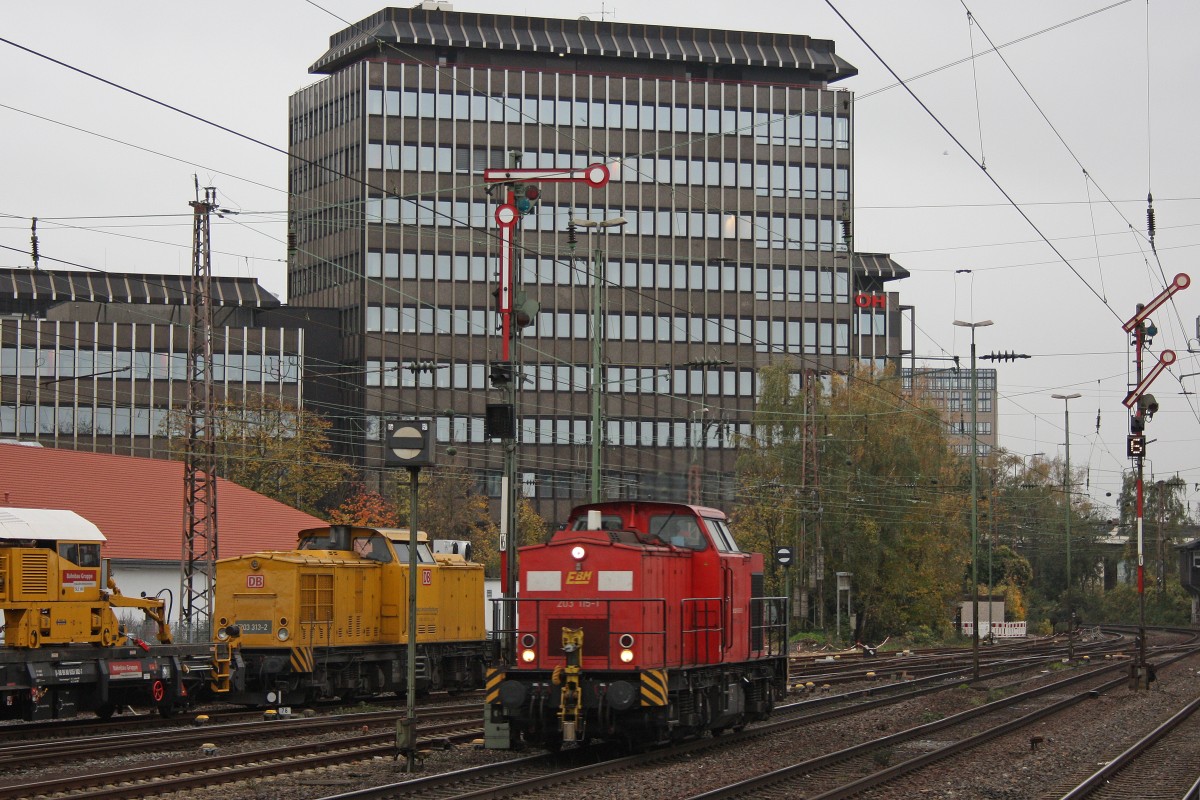 EBM 203 115 am 12.11.13 als Lz in Dsseldorf-Rath.
