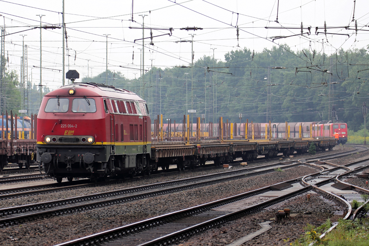 EBM 225 094-2 in Duisburg-Entenfang 18.8.2017