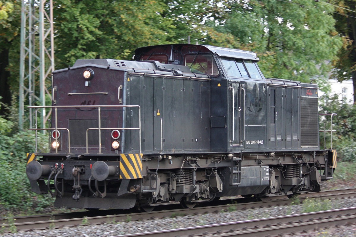 EBM Cargo 203 152 am 10.10.13 als Lz in Ratingen-Lintorf.