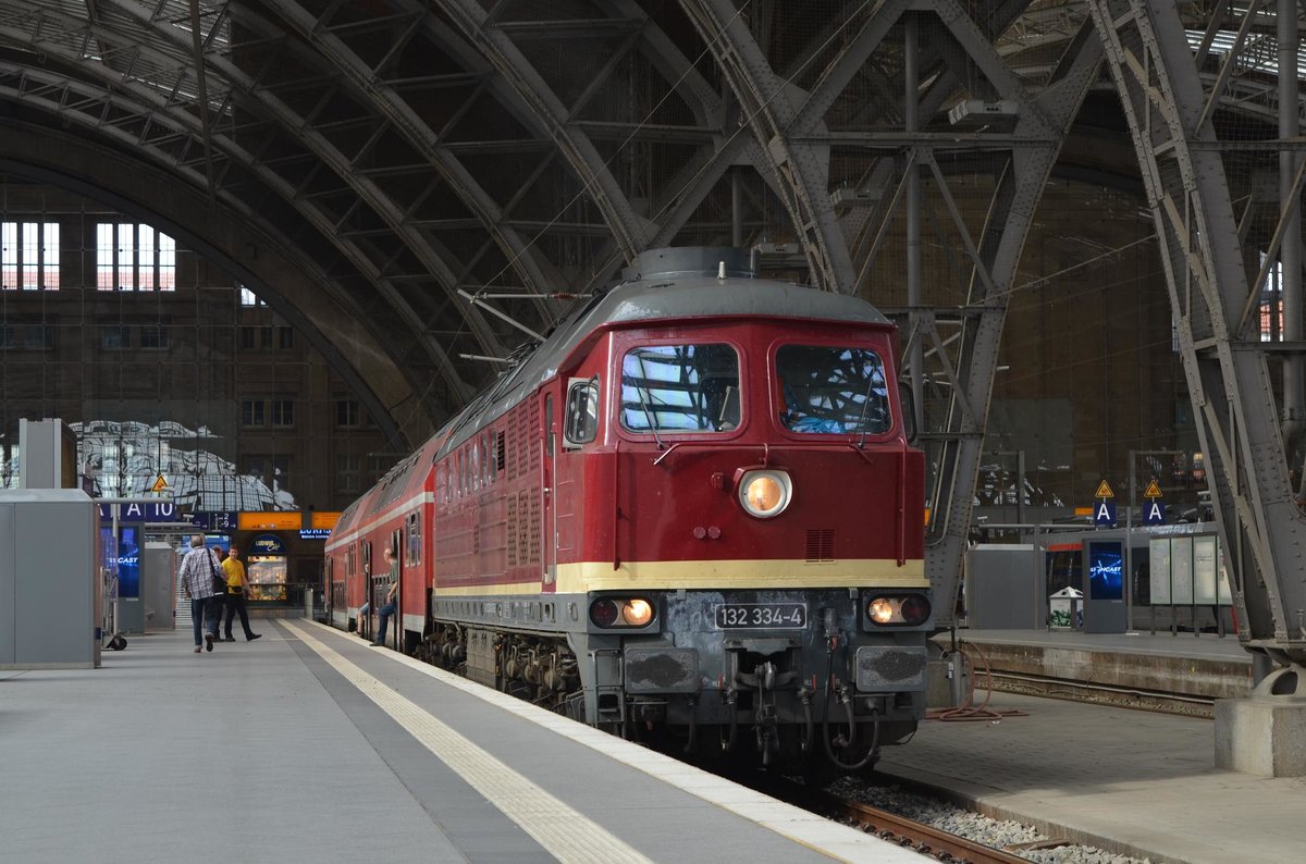 EBS 132 334-4 (232 334-3) mit Sonderzug zum 7. Unstrutradwandertag 20.08.2016 im Leipzig Hbf 