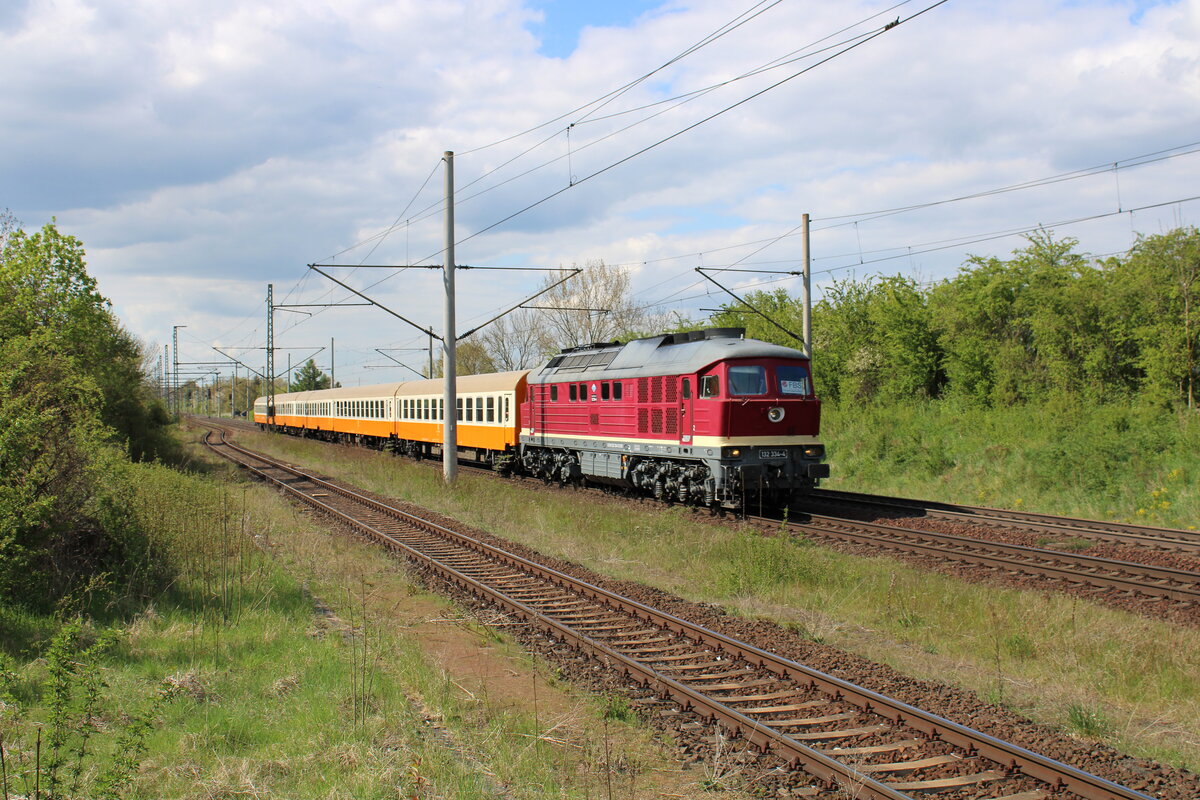 EBS 132 334-4 mit dem DPE 31382  FBS Anwendertreffen  von Meiningen nach Erfurt Hbf, am 06.05.2022 in Wandersleben.
