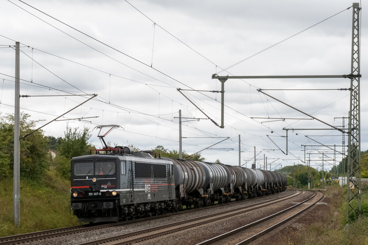 EBS 155 007 durchfährt mit einem Kesselzug Seebergen gen Erfurt.