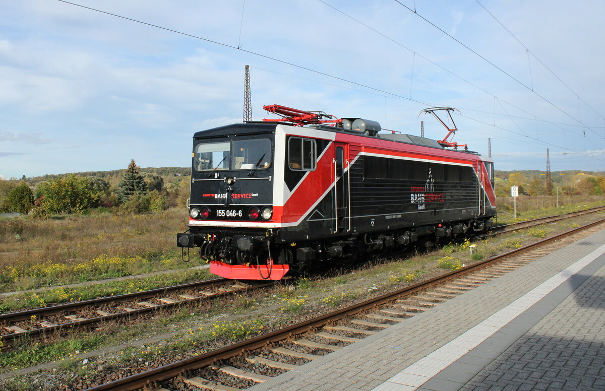 EBS 155 046-6 am 24.10.2022 auf Rangierfahrt in Naumburg (S) Hbf.