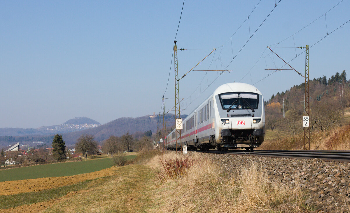 IC2112 am 31.1.2006 mal mit einem besonderen Steuerwagen Bahnbilder.de