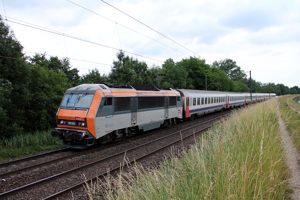 EC 90 mit 26159 bei Steinbourg (16.06.2015)