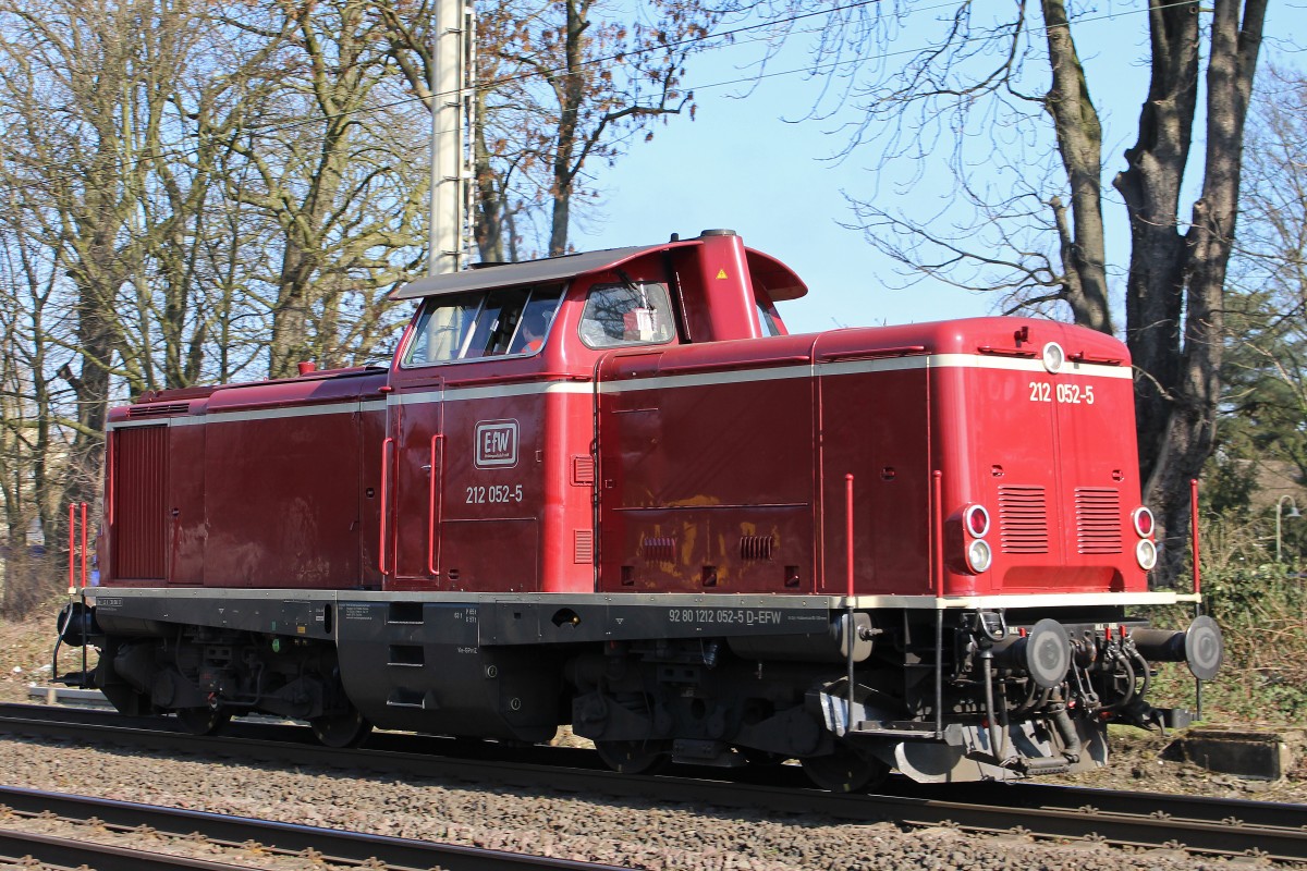 EfW 212 052 am 8.3.14 als Lz in Ratingen-Lintorf.