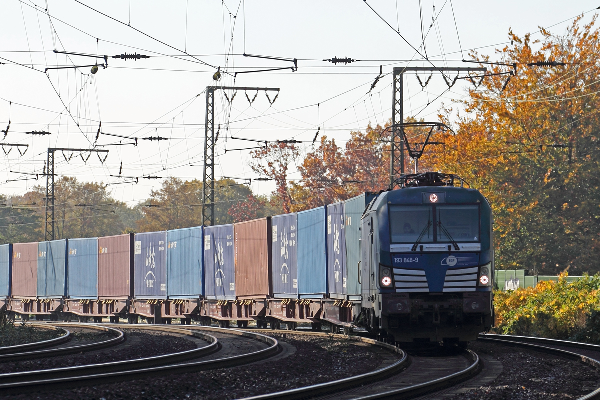 EGP 193 848-9 in Duisburg Abzweig Lohtarstraße 28.10.2021