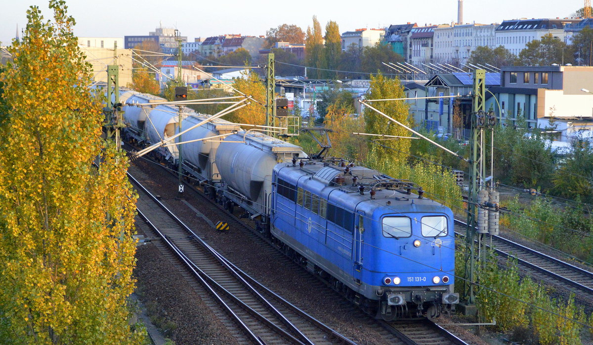 EGP mit  151 131-0  (NVR-Nummer: 91 80 6 151 131-0 D-EGP) und Zementstaubzug (leer) am 14.11.19 Berlin Putlitzbrücke.