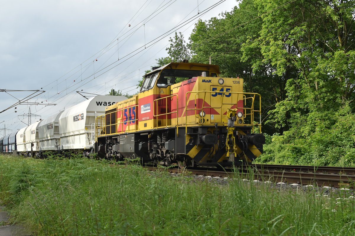 EH 545 mit einem leeren Kalkzug in Lintorf. 30.5.2019
