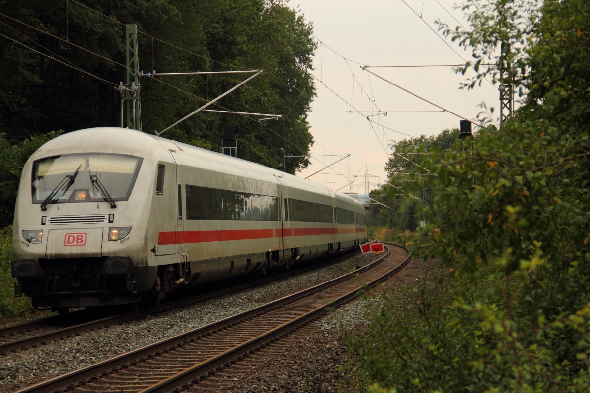 Ehemalige Metropolitan Zuggarnitur bei Hochstadt am 26.08.2013.