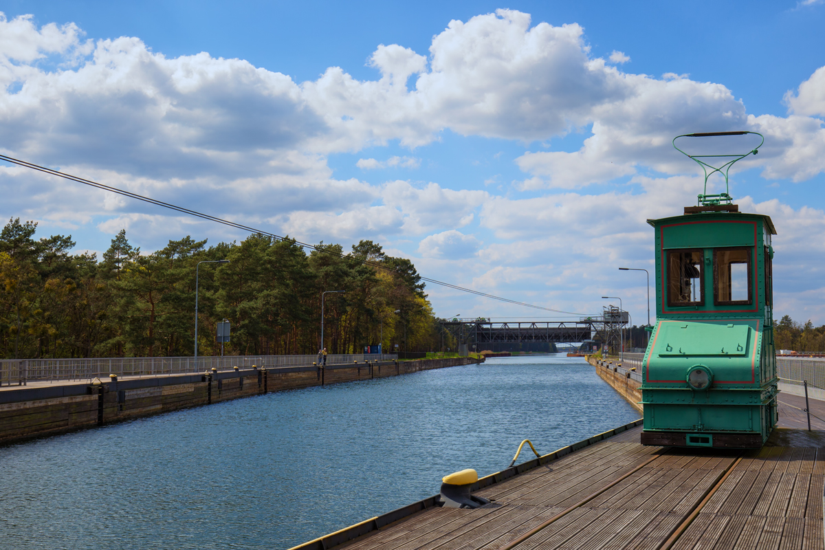 Ehemalige Treidellok des Schiffshebewerks Niederfinow. - 29.04.2016