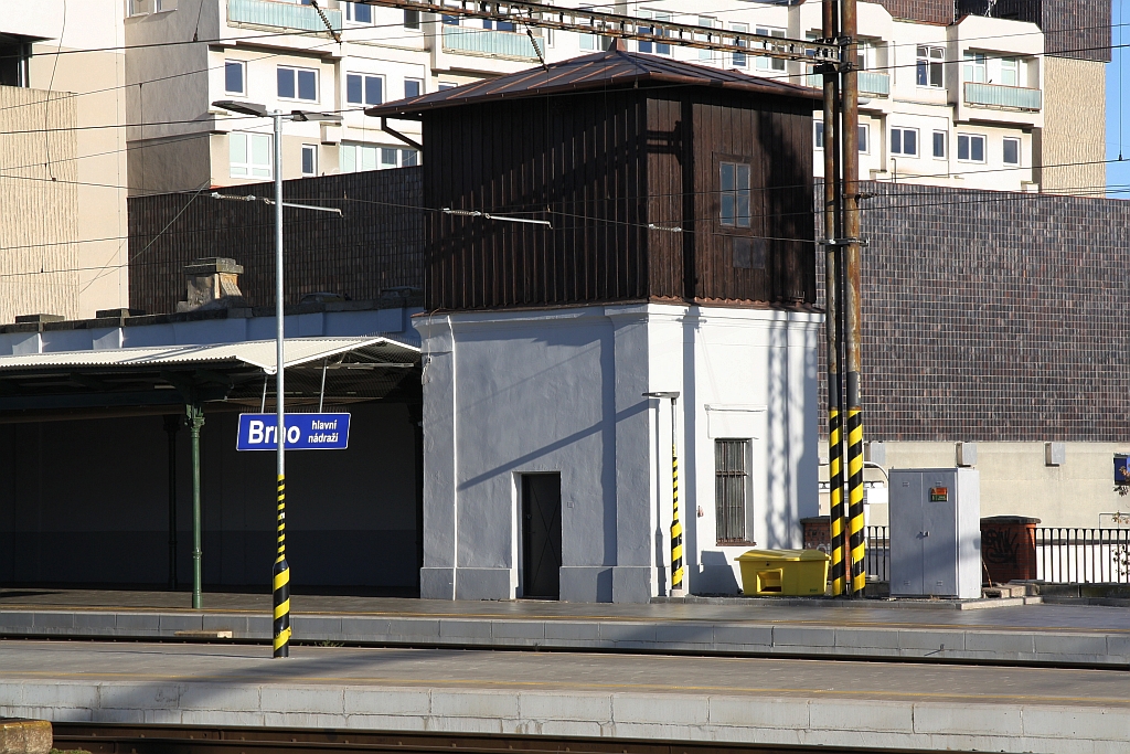 Ehemaliger Wasserturm im Bahnhof Brno hl.n. am 29.September 2018.