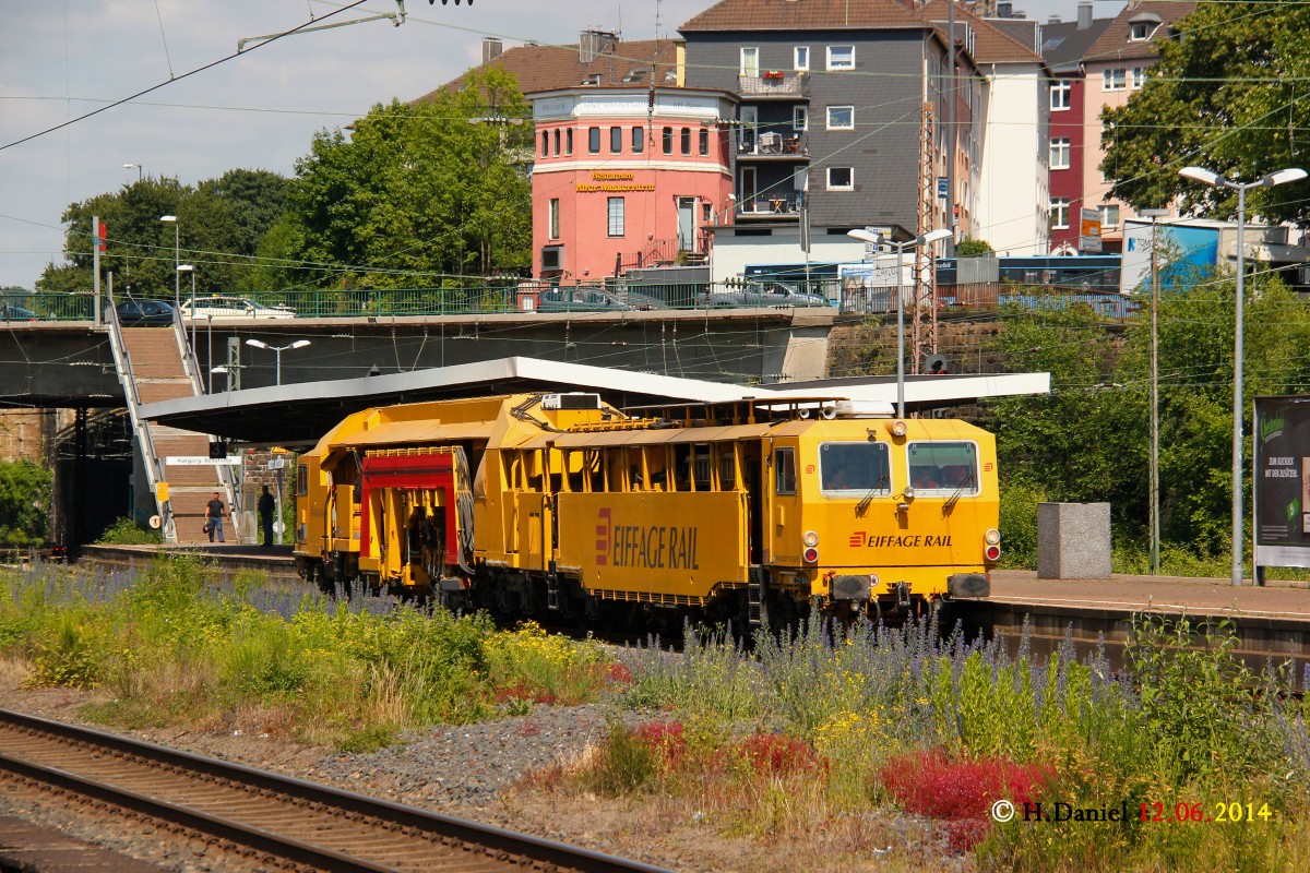 EIFFAGE RAIL am 13.06.2014 in Wuppertal Steinbeck.